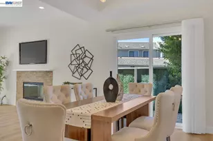 828 Columba Ln, Foster City, CA 94404 - Photo 13
