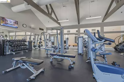 6400 Christie Ave #4120, Emeryville, CA 94608 - Photo 35