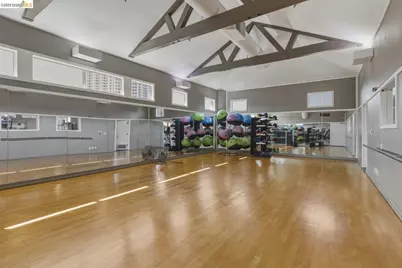 6400 Christie Ave #4120, Emeryville, CA 94608 - Photo 35