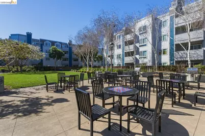 6400 Christie Ave #4120, Emeryville, CA 94608 - Photo 29