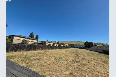 29495 Dixon Street, Hayward, CA 94544 - Photo 5