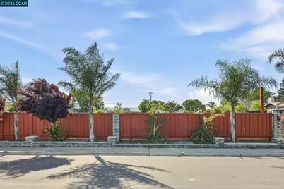 205 Solano Ave, Bay Point, CA 94565 - Photo 3