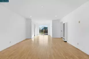 362 35th St, Richmond, CA 94804 - Photo 3