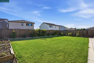 864 Bewick Dr, Lathrop, CA 95330 - Photo 41