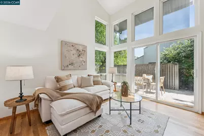 87 Rolling Green Circle, Pleasant Hill, CA 94523 - Photo 7