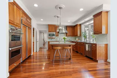 10507 Manzanita Ct., Cupertino, CA 95014 - Photo 5