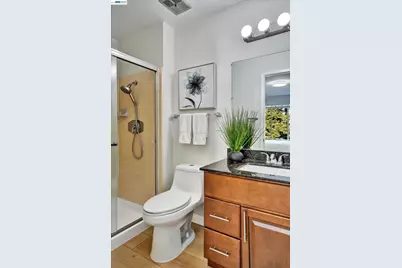 2547 Easton Ln #18, San Jose, CA 95133 - Photo 17