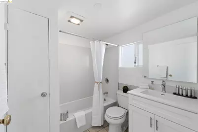 5334 10th St., Oakland, CA 94601 - Photo 9