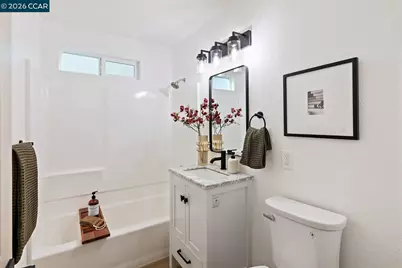 748 Beechwood Ave, Vallejo, CA 94591 - Photo 25