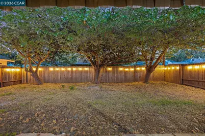 748 Beechwood Ave, Vallejo, CA 94591 - Photo 41