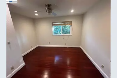 3219 Touriga Dr, Pleasanton, CA 94566 - Photo 9