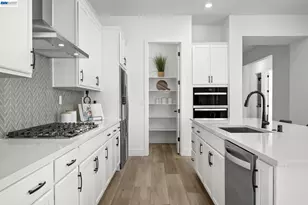 1037 Bradbury Dr, Discovery Bay, CA 94505 - Photo 9