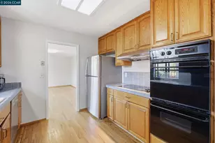 609 Teak Ct, Walnut Creek, CA 94598 - Photo 13