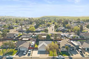 1686 Rhododendron Dr, Livermore, CA 94551 - Photo 45