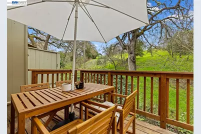 2103 Dapplegray Ln, Walnut Creek, CA 94596 - Photo 13