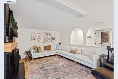 2103 Dapplegray Ln, Walnut Creek, CA 94596 - Photo 9