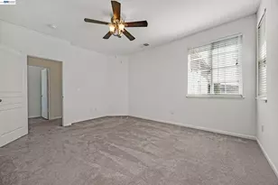 576 Herb White Way, Pittsburg, CA 94565 - Photo 31