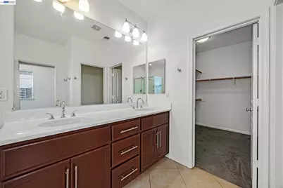 576 Herb White Way, Pittsburg, CA 94565 - Photo 35