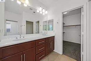 576 Herb White Way, Pittsburg, CA 94565 - Photo 35