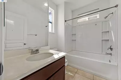 576 Herb White Way, Pittsburg, CA 94565 - Photo 19