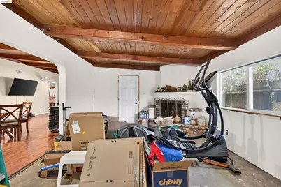 1050 Sierra Ave, Martinez, CA 94553 - Photo 23