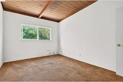 1050 Sierra Ave, Martinez, CA 94553 - Photo 39