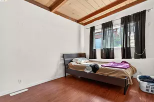 1050 Sierra Ave, Martinez, CA 94553 - Photo 31