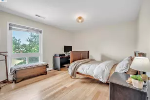 2380 Cabrillo Dr, Hayward, CA 94545 - Photo 29