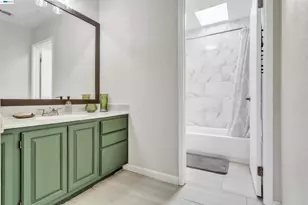 2380 Cabrillo Dr, Hayward, CA 94545 - Photo 19