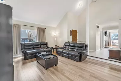 2380 Cabrillo Dr, Hayward, CA 94545 - Photo 5