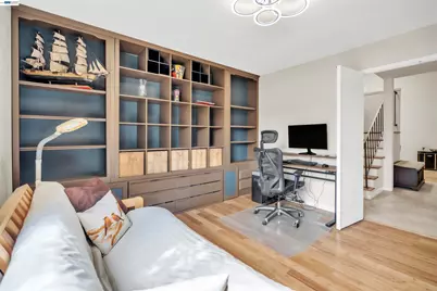 2380 Cabrillo Dr, Hayward, CA 94545 - Photo 13