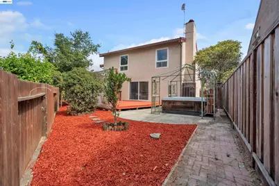 2380 Cabrillo Dr, Hayward, CA 94545 - Photo 35