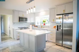 348 Valle Vista Ave, Vallejo, CA 94590 - Photo 5