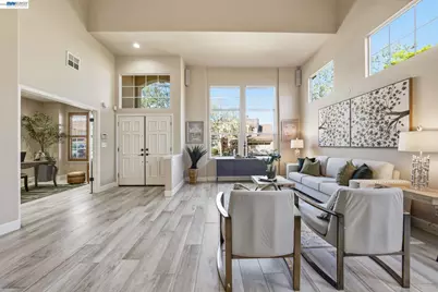 6031 Hedgecrest Cir, San Ramon, CA 94582 - Photo 5