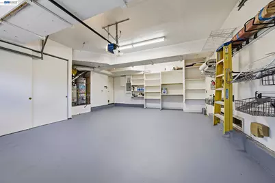 6031 Hedgecrest Cir, San Ramon, CA 94582 - Photo 31