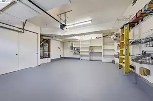 6031 Hedgecrest Cir, San Ramon, CA 94582 - Photo 31