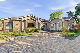 1747 1st Ave, Walnut Creek, CA 94597 - Photo 1