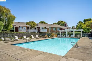 24 Bayside Ct, Richmond, CA 94804 - Photo 37