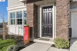 2413 Golden Wy, Fairfield, CA 94533 - Photo 1