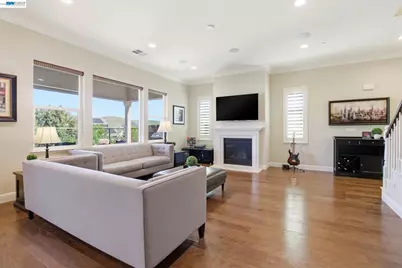 7151 Atlas Peak Dr, Dublin, CA 94568 - Photo 7