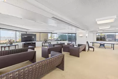 6363 Christie Ave. #2327, Emeryville, CA 94608 - Photo 37