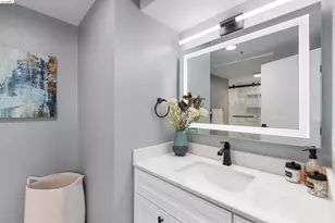 6363 Christie Ave, Emeryville, CA 94608 - Photo 31