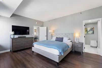 6363 Christie Ave. #2327, Emeryville, CA 94608 - Photo 29