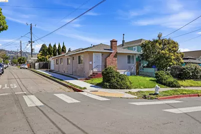 3012 Minna Ave, Oakland, CA 94619 - Photo 3