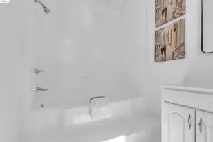 22354 Western Blvd, Hayward, CA 94541 - Photo 33