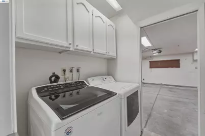 32471 Lake Ree St, Fremont, CA 94555 - Photo 11