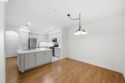 4132 Clarinbridge Cir, Dublin, CA 94568 - Photo 5