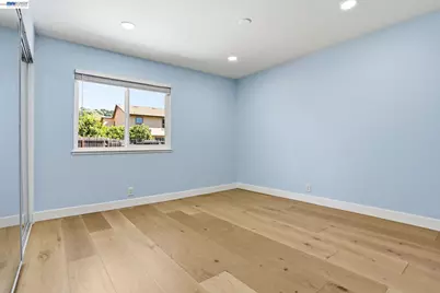 124 Erin Dr, Vallejo, CA 94589 - Photo 11