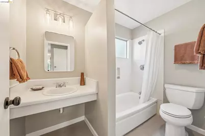 2751 Perlita Ct, Hayward, CA 94541 - Photo 35