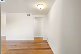 2526 Oakes Dr, Hayward, CA 94542 - Photo 19